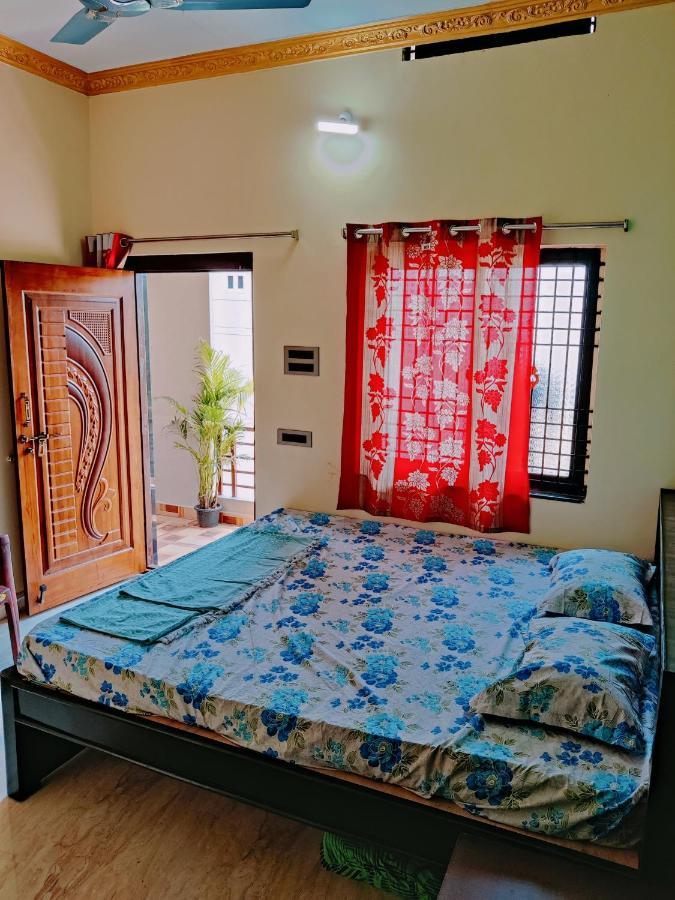 Balaji Homestay Hampi Esterno foto